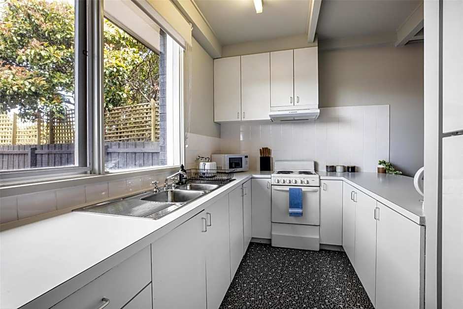 Nightcap at Sandbelt Hotel