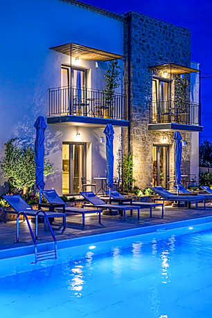 Kannas Mani Luxury Suites -Adults Friendly 14 Plus