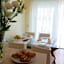 Bronzino House
