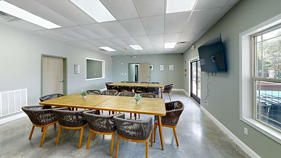 Viewpoint Condominiums