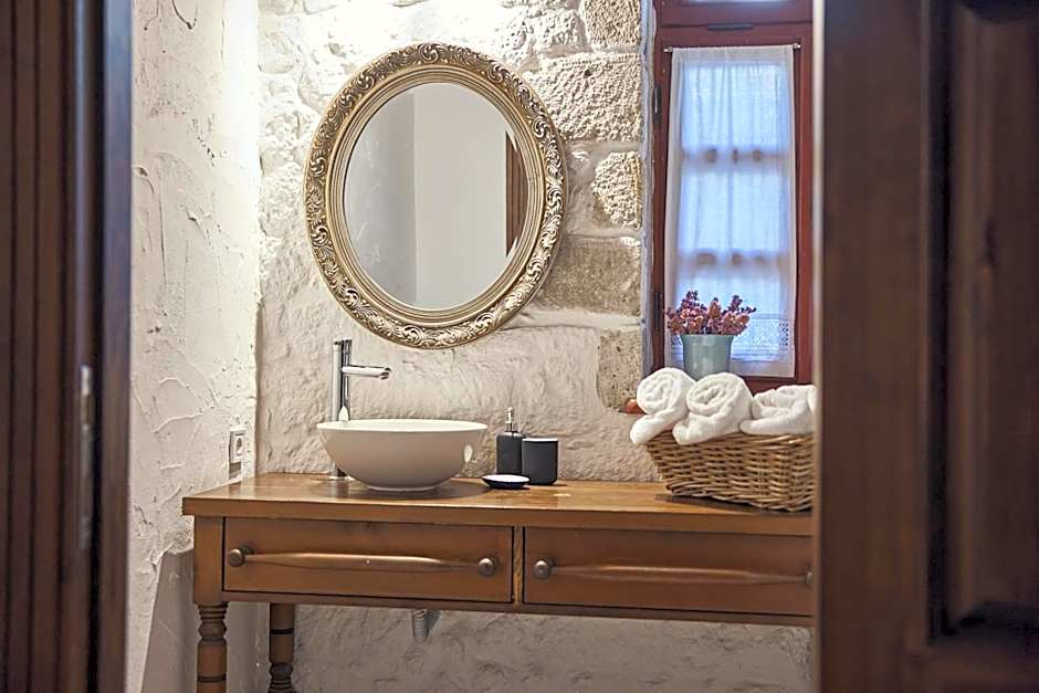 Alacati Zeytin Konak Hotel