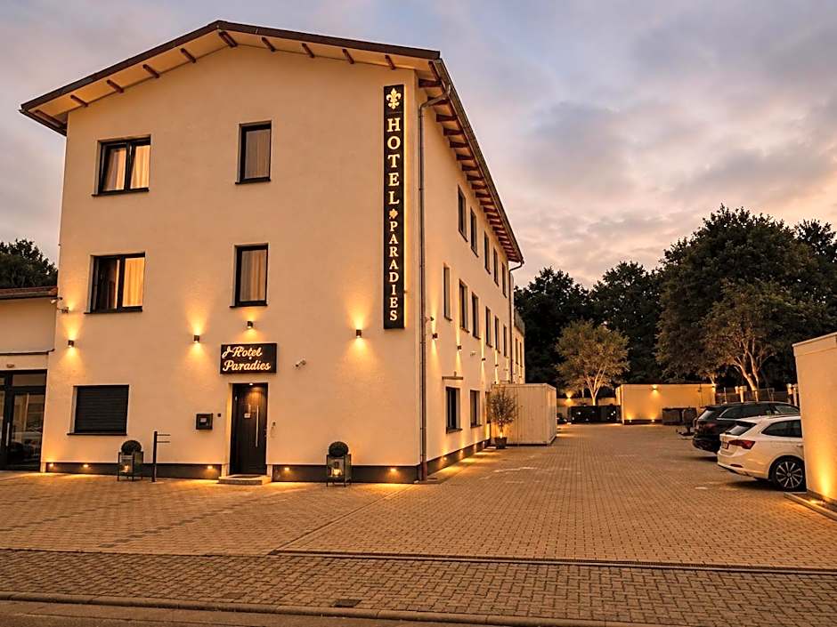 Hotel Pasa Paradies KOSTENLOSE PARKPLÄTZE