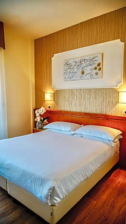 Double Room with Side Sea View