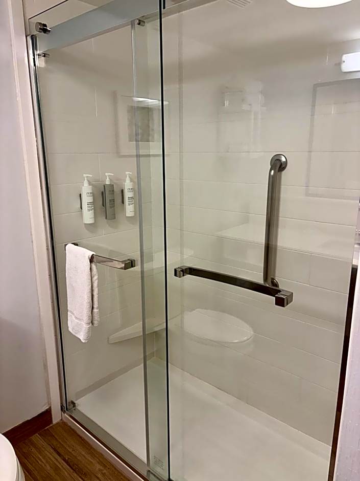 Hampton Inn By Hilton Mchenry, Il