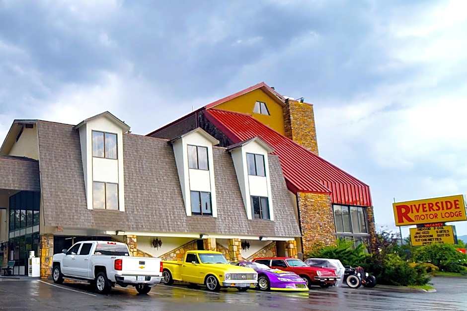 Tennessee Mountain Lodge Riverside by OYO