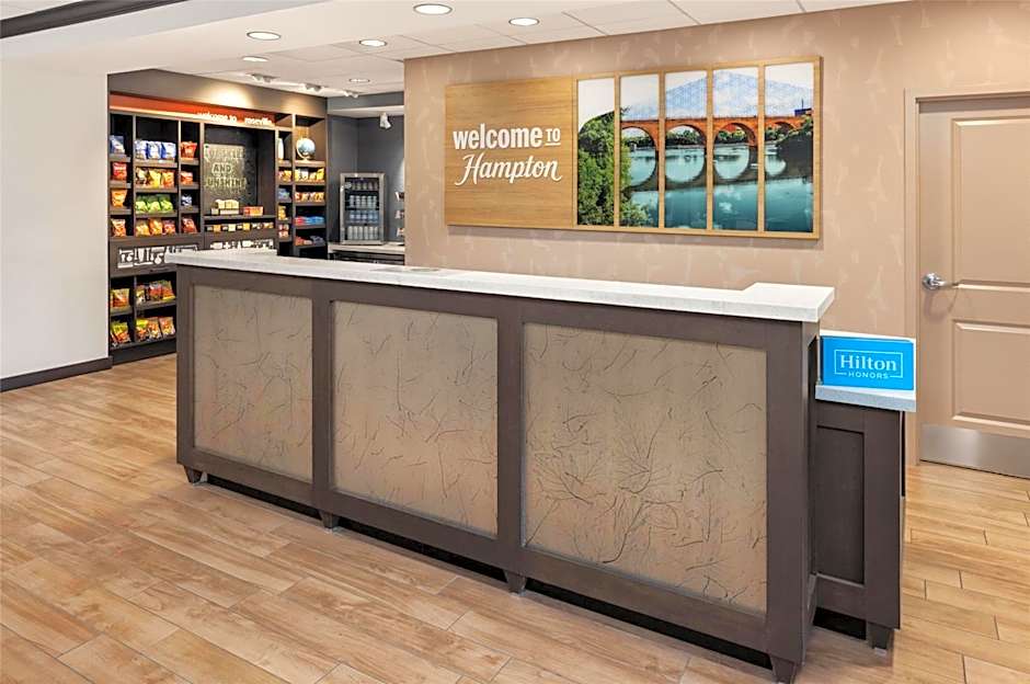 Hampton Inn By Hilton Minneapolis/Roseville, MN