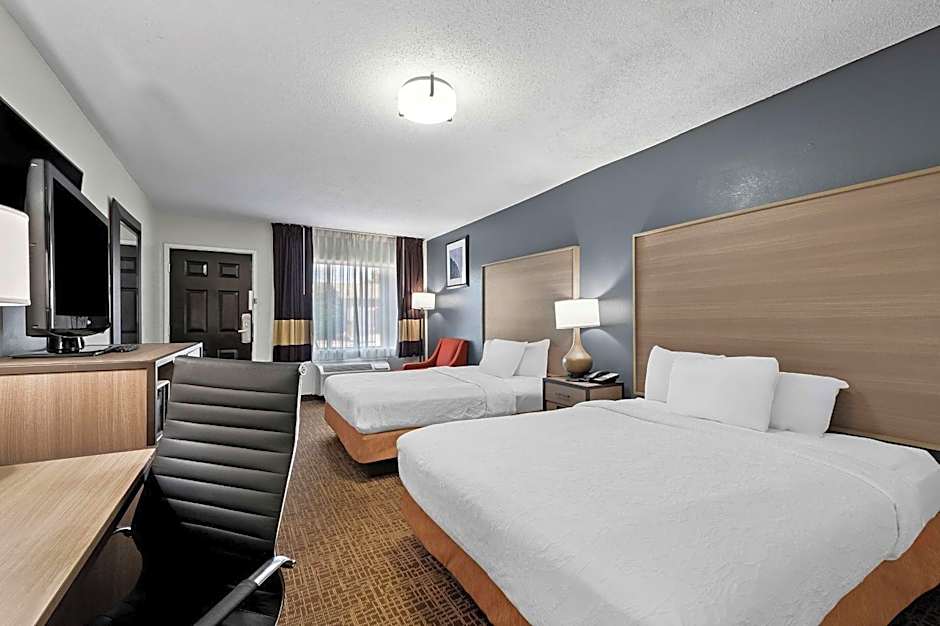 Quality Inn & Suites Fayetteville I-95