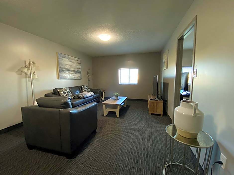 Travelodge by Wyndham Grande Prairie