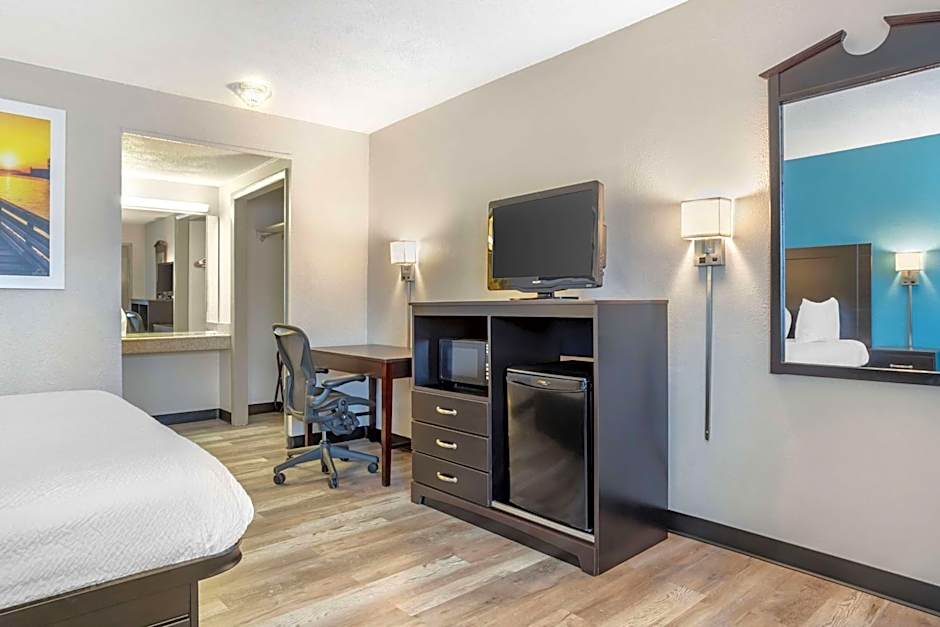 Days Inn by Wyndham Wrightstown McGuire AFB/Bordentown
