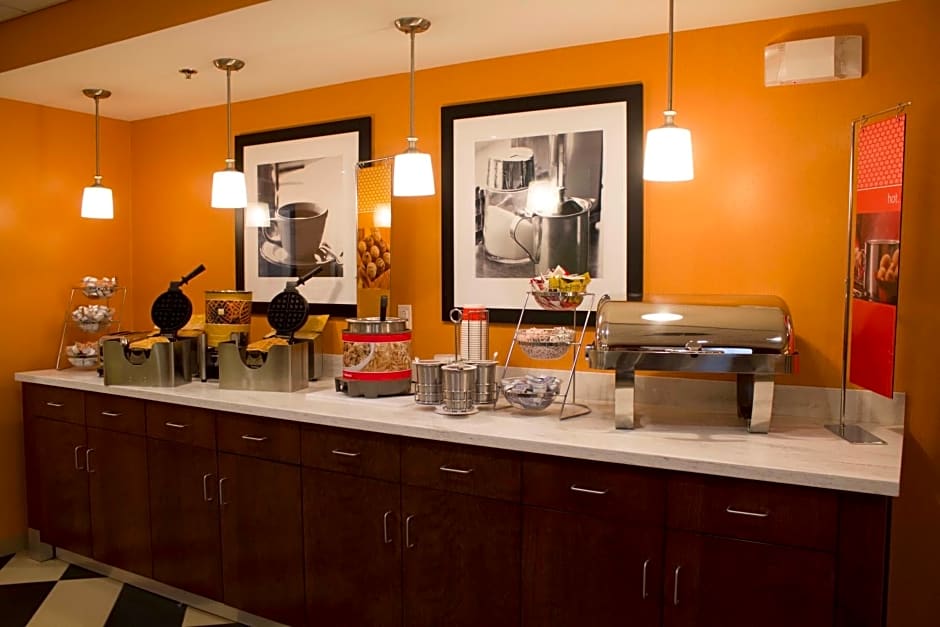 Hampton Inn & Suites Harrisburg