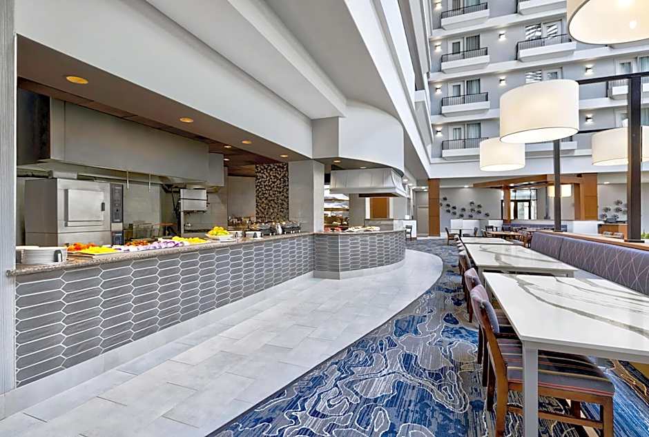 DoubleTree by Hilton Davenport