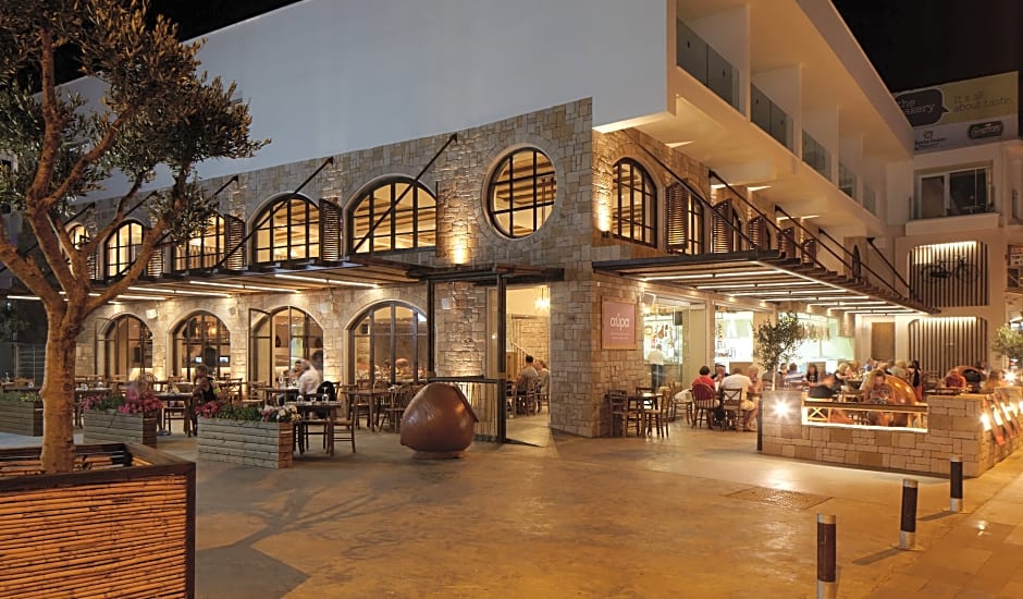 Melpo Antia Luxury Apartments & Suites