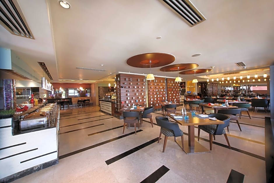 Gokulam Grand Hotel & Spa