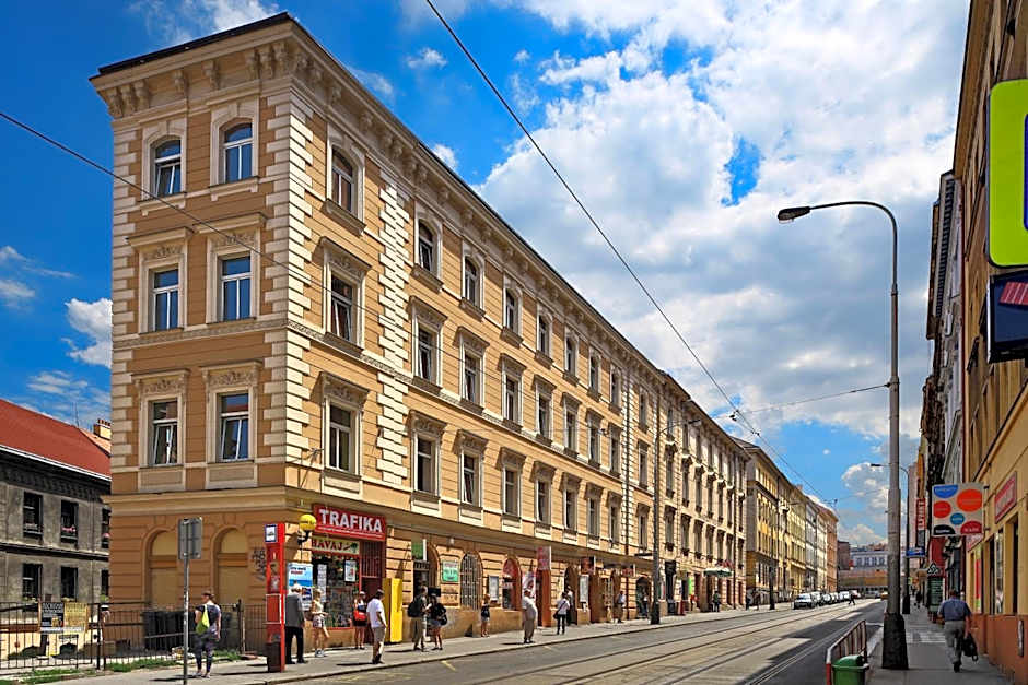 Hotel Golden City Garni