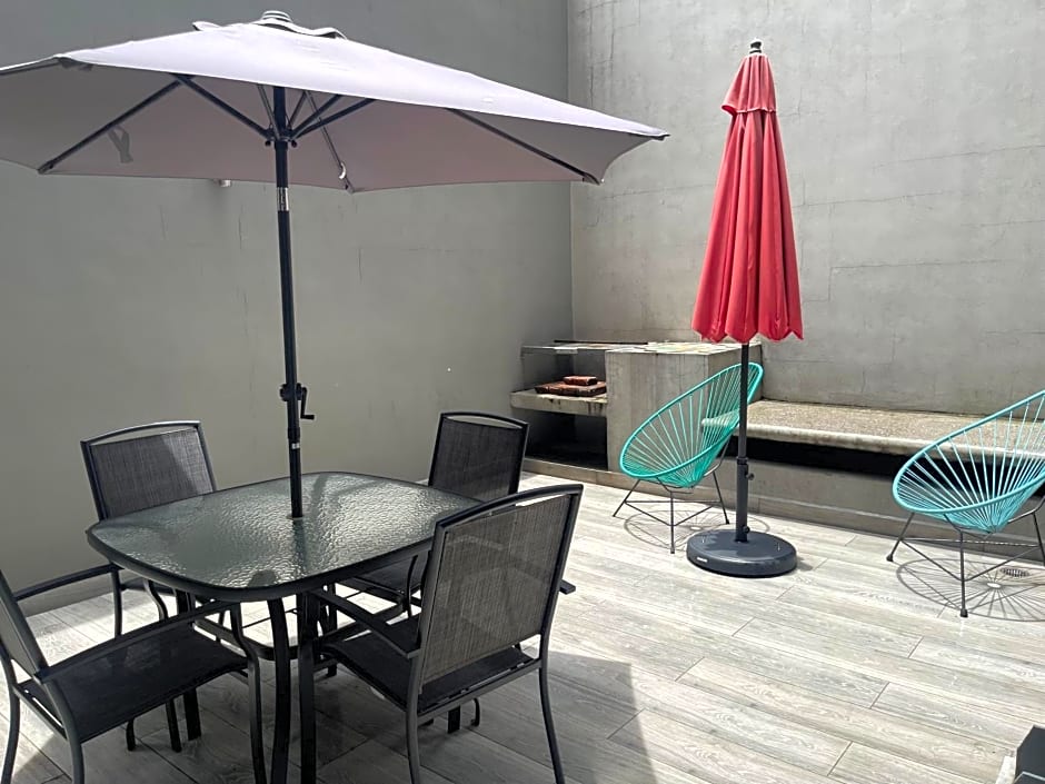 TERRAZA a una cuadra del Angel, King size Bed