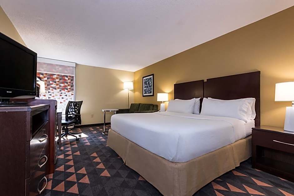 Holiday Inn Lumberton By IHG