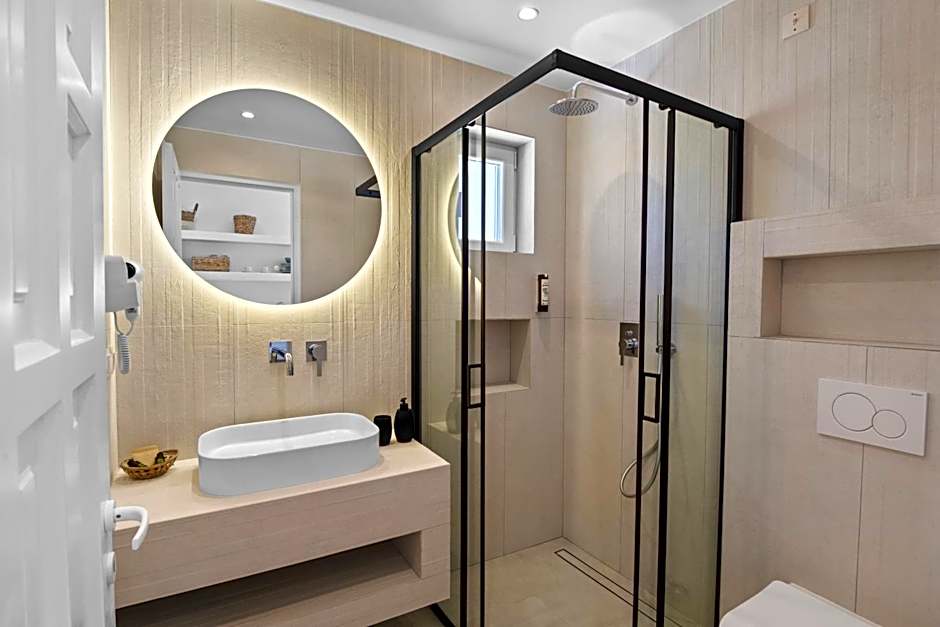 Elena Studios & Apartments
