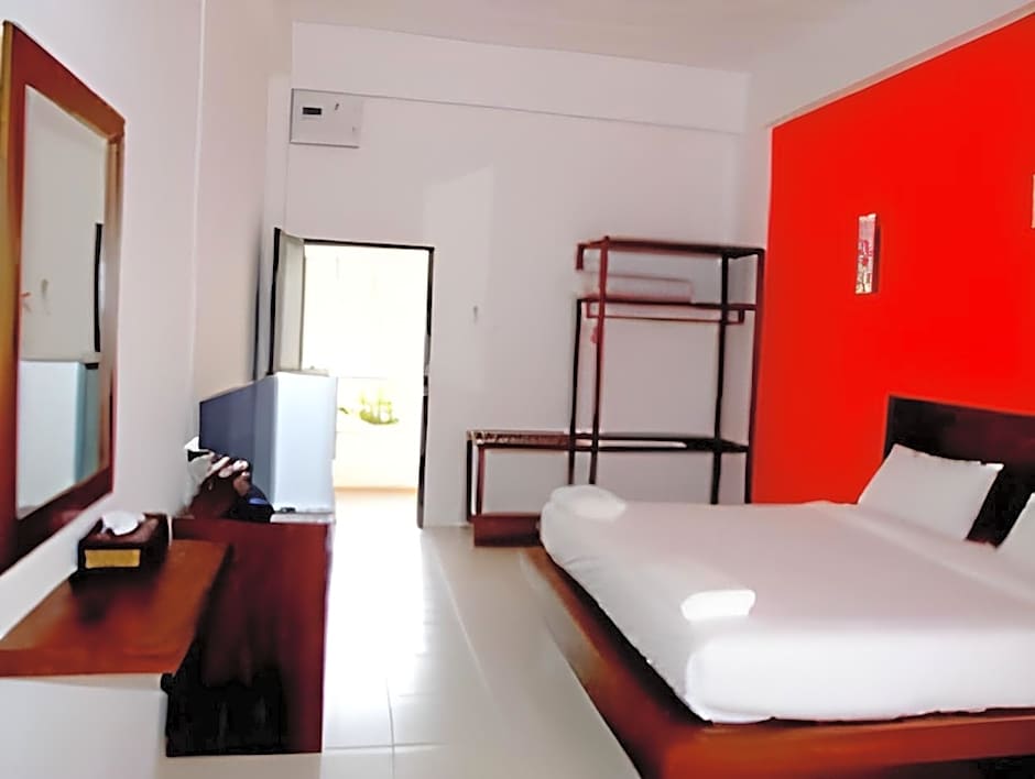 22 Seasons Hotel