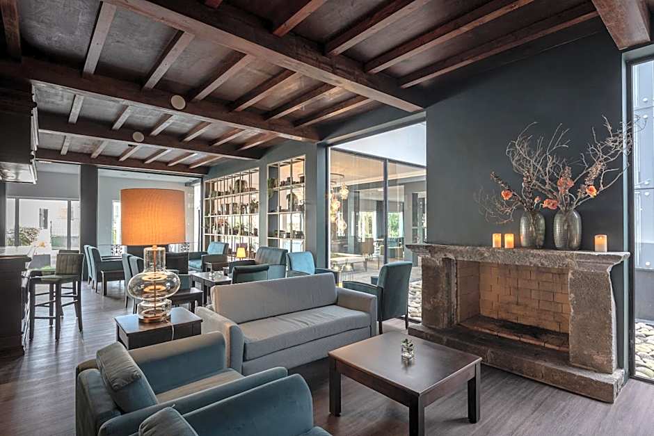 Senhora da Rosa, Tradition & Nature Hotel