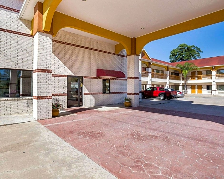 Rodeway Inn & Suites Humble