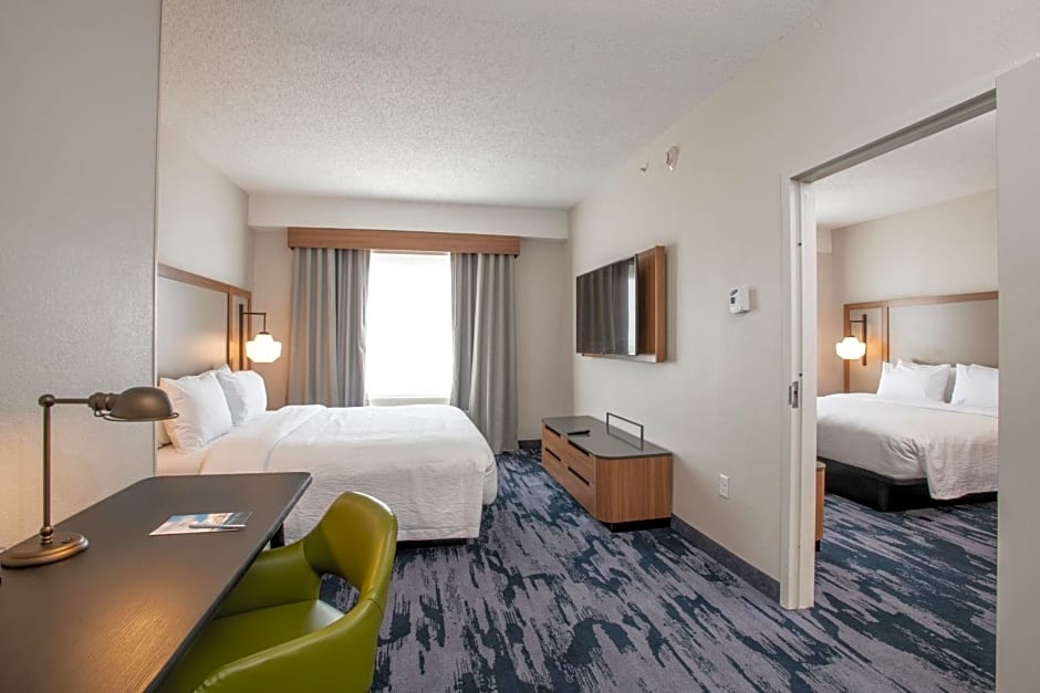 Fairfield by Marriott Inn & Suites Newport on the River