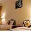 Royal Hotel