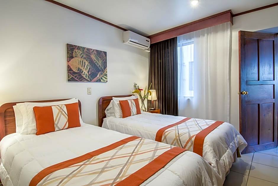 Hotel Residence Inn Suites Cristina