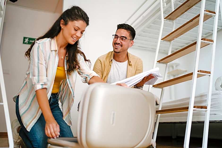 New Generation Hostel Como Lake