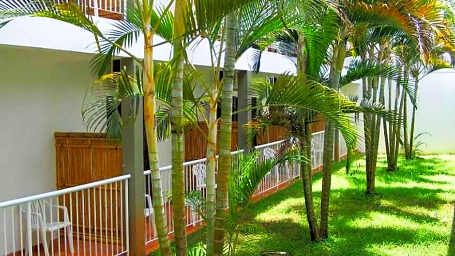 Golfinho Plaza Hotel