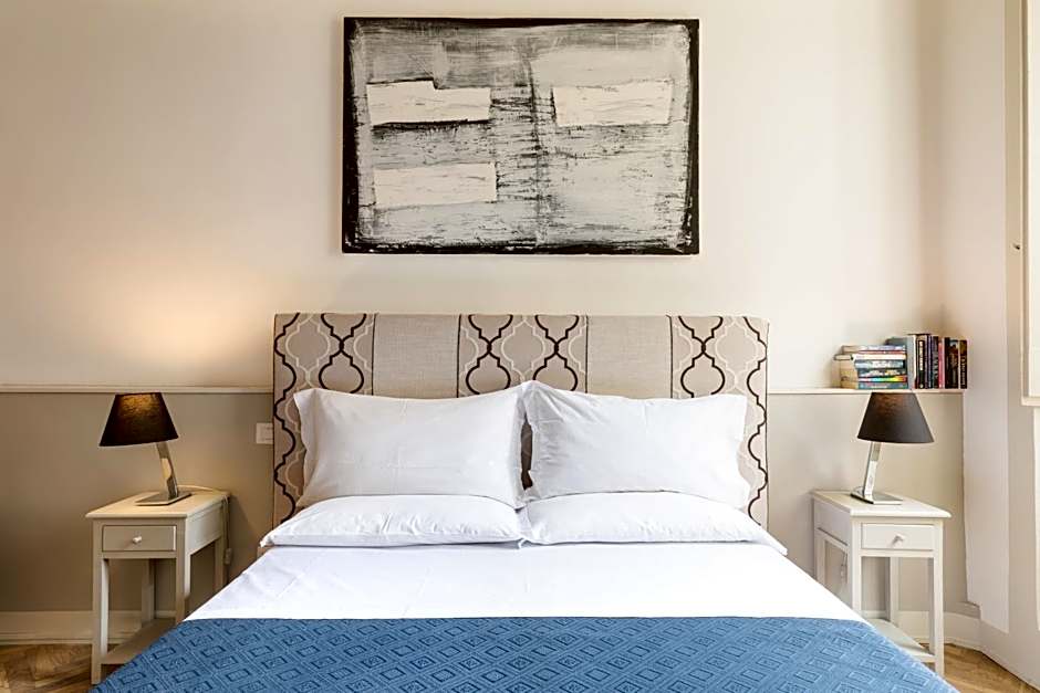 The Bluehostel