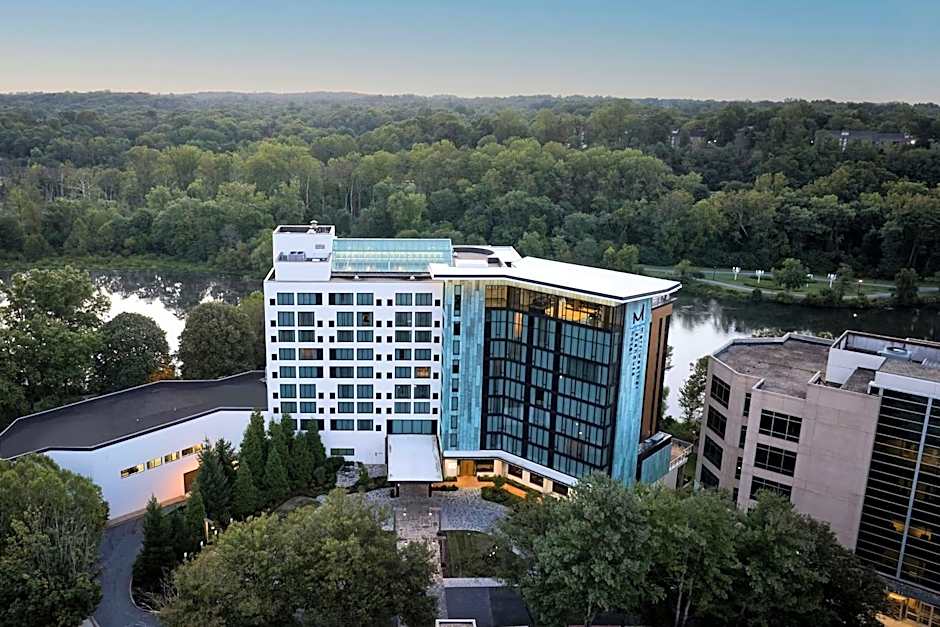 Merriweather Lakehouse Hotel, Autograph Collection