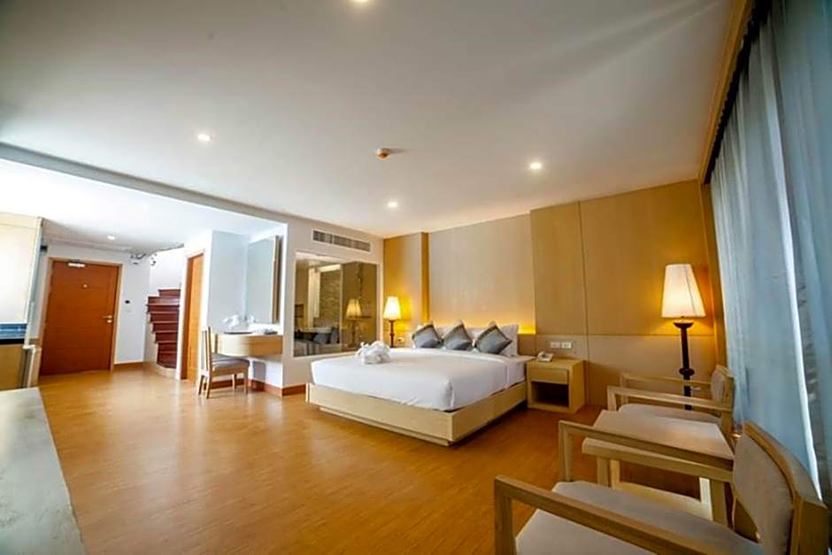 Phi Phi Harbour View Hotel