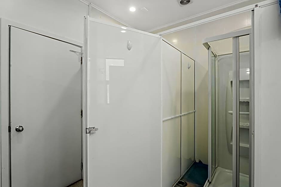 Mountain View Backpackers