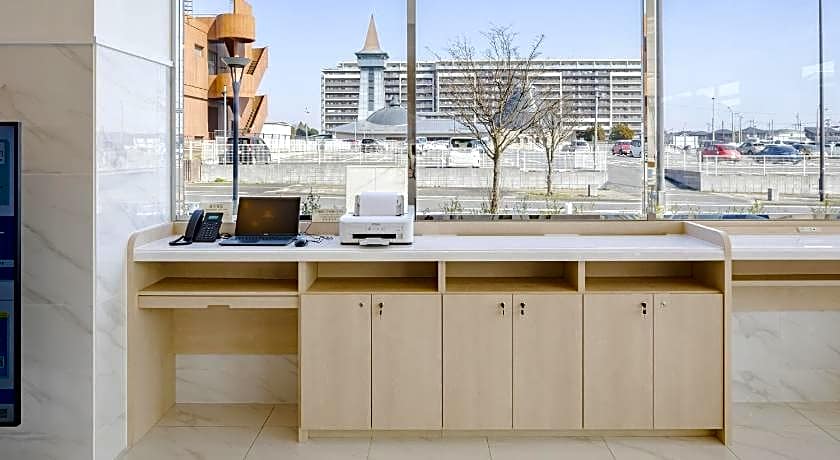 Toyoko Inn Imba Nihon-idai Ekimae