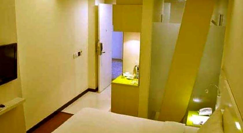 Everbright Ambon Hotel