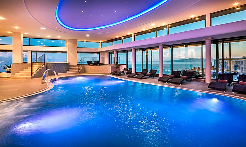 Grand Hotel Adriatic II