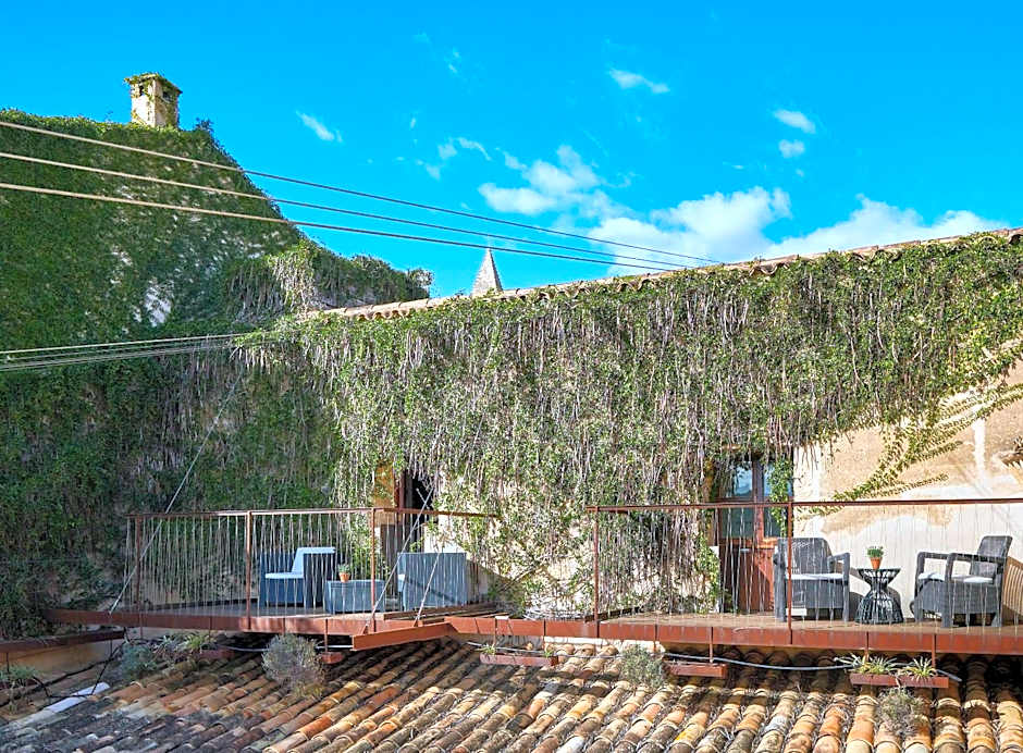 Can Joan Capo - Adults Only