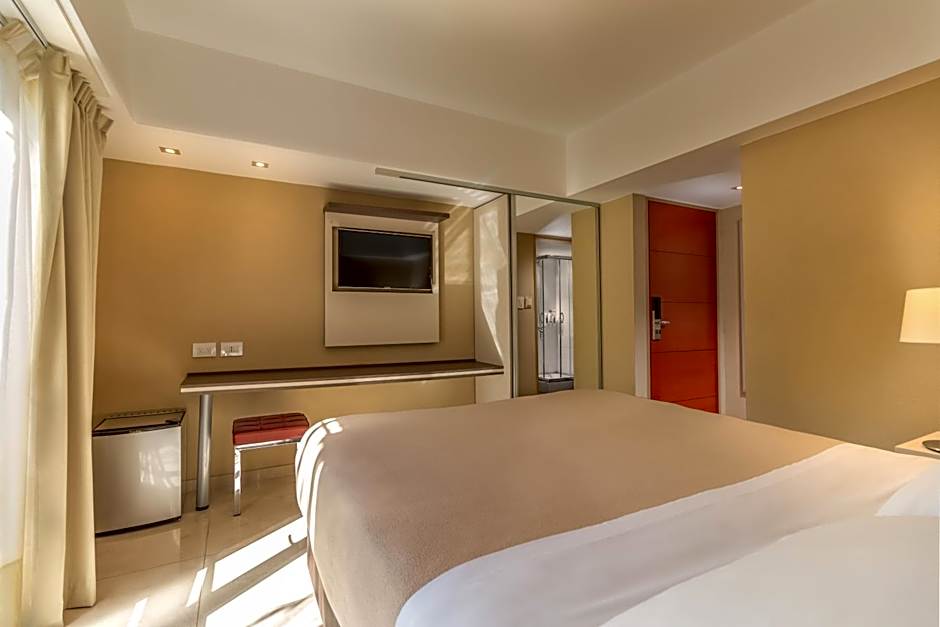 Up Recoleta Hotel
