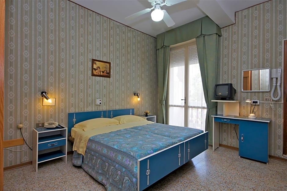 Hotel Victory