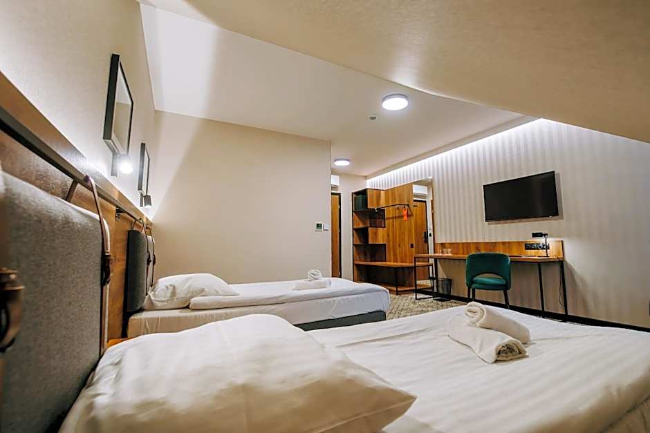 Hotel Cztery Pory Roku