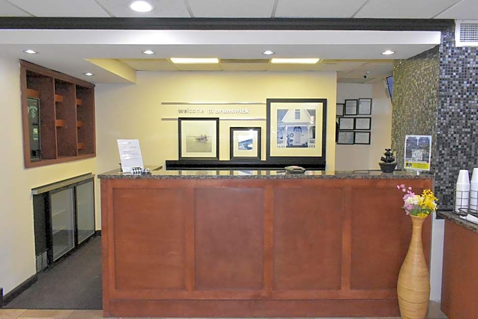 THE PARAGON of Golden Isles