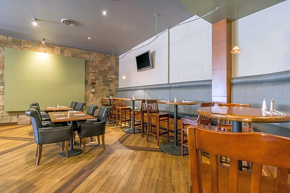 Clarion Hotel & Conference Center Sherwood Park