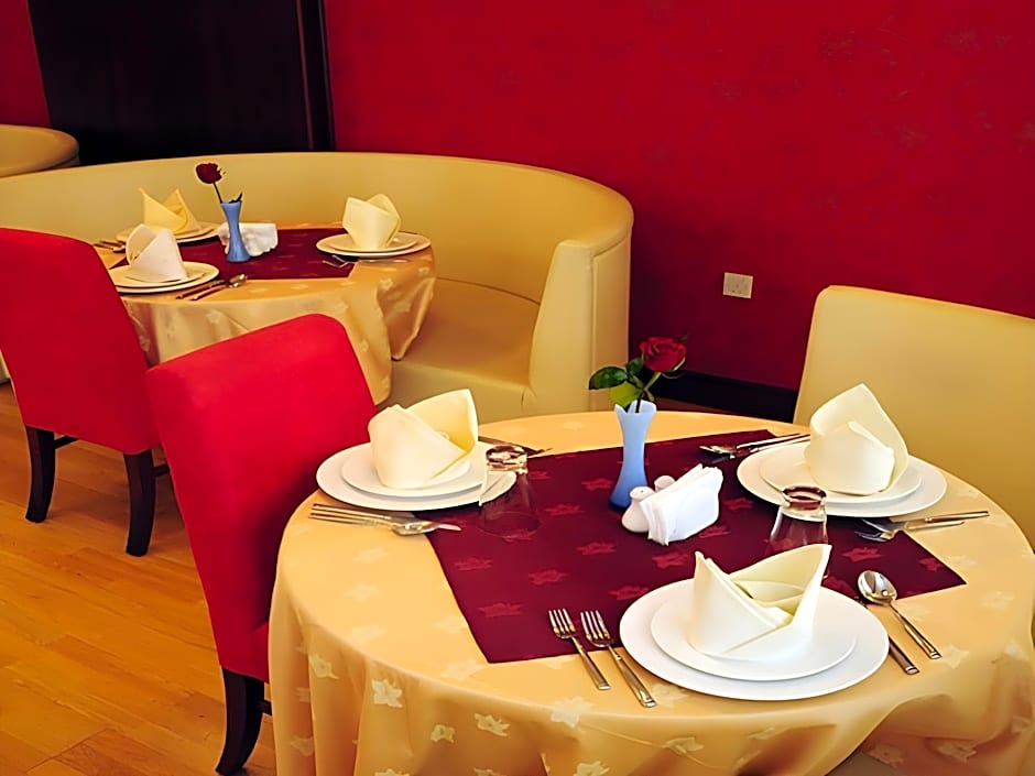 Al Hayat Hotel Apartments