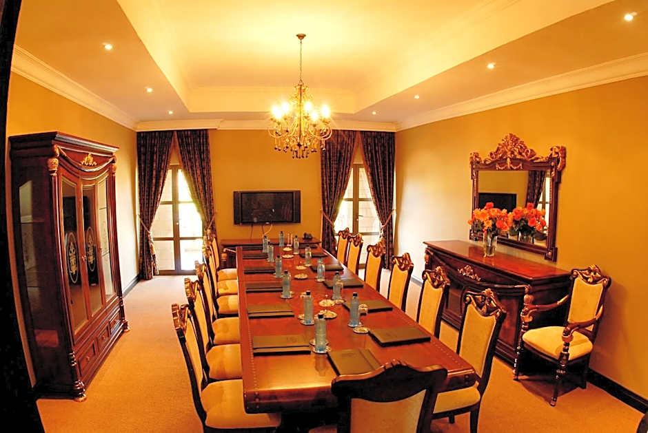 Velmore Hotel Estate