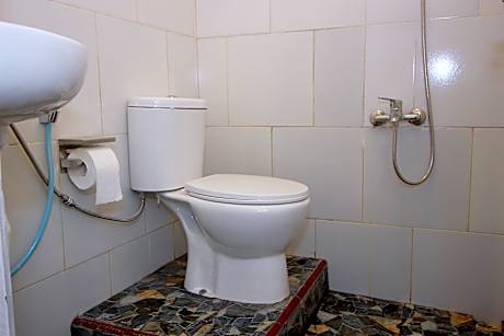Deluxe