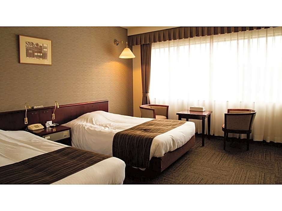 Tsuyama Kakuzan Hotel