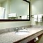 Cobblestone Hotel & Suites - Salem