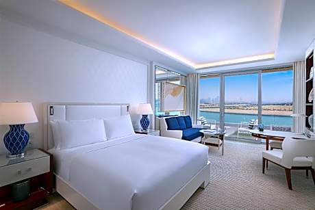 King Deluxe Room with Sea View