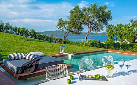 Avaton Luxury Beach Resort - Relais & Chateaux