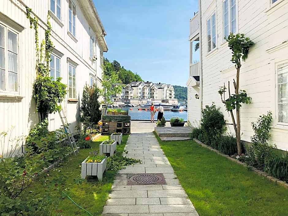 Tvedestrand Fjordhotell